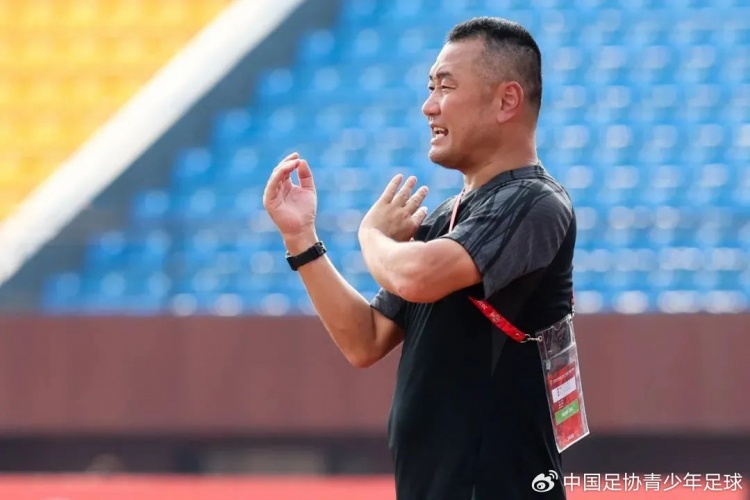 国少遭伤病侵扰,上村健一:希望U17亚洲杯前可以全员恢复